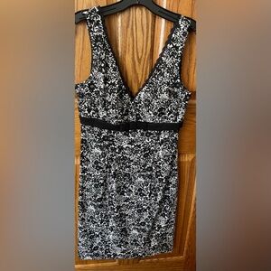 Black and White Floral Lace Trim Dress